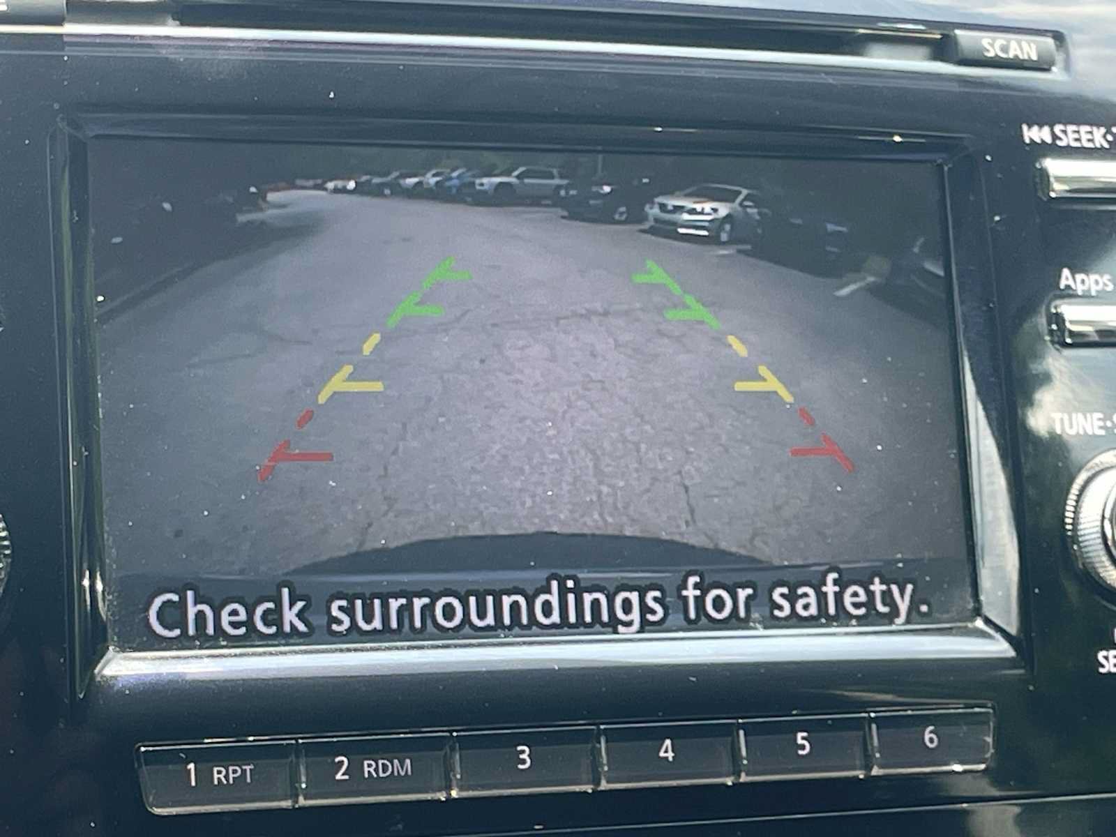 Used 2016 Nissan Murano S AWD/4WD image 17