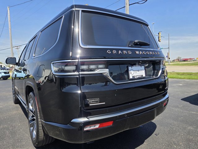 Used 2022 Jeep Grand Wagoneer Series III w/ Rear Seat Video Group 1 AWD/4WD image 35