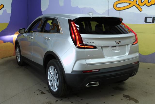 Used 2022 Cadillac XT4 Luxury w/ Driver Awareness Package AWD/4WD image 6
