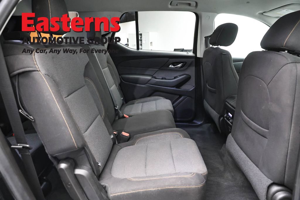 Used 2018 Chevrolet Traverse LS AWD/4WD image 21