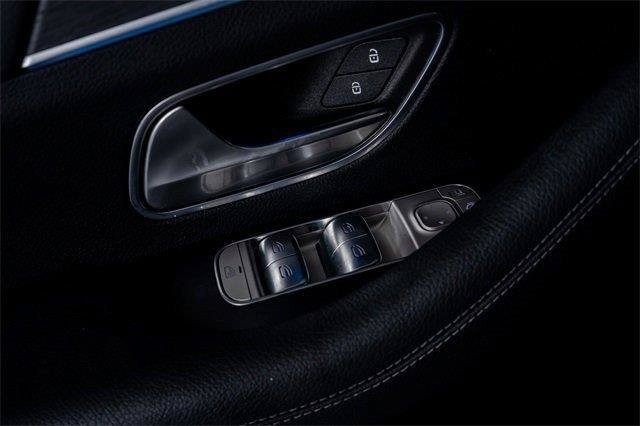 Used 2024 Mercedes-Benz GLE 450 4MATIC w/ Winter Package image 37