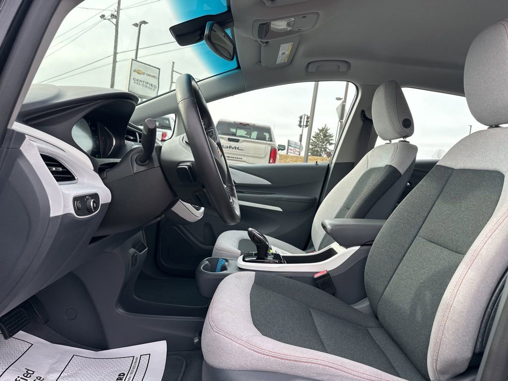 Used 2017 Chevrolet Bolt LT image 12