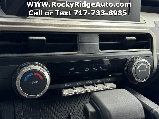 Used 2025 Toyota 4Runner SR5 AWD/4WD image 15