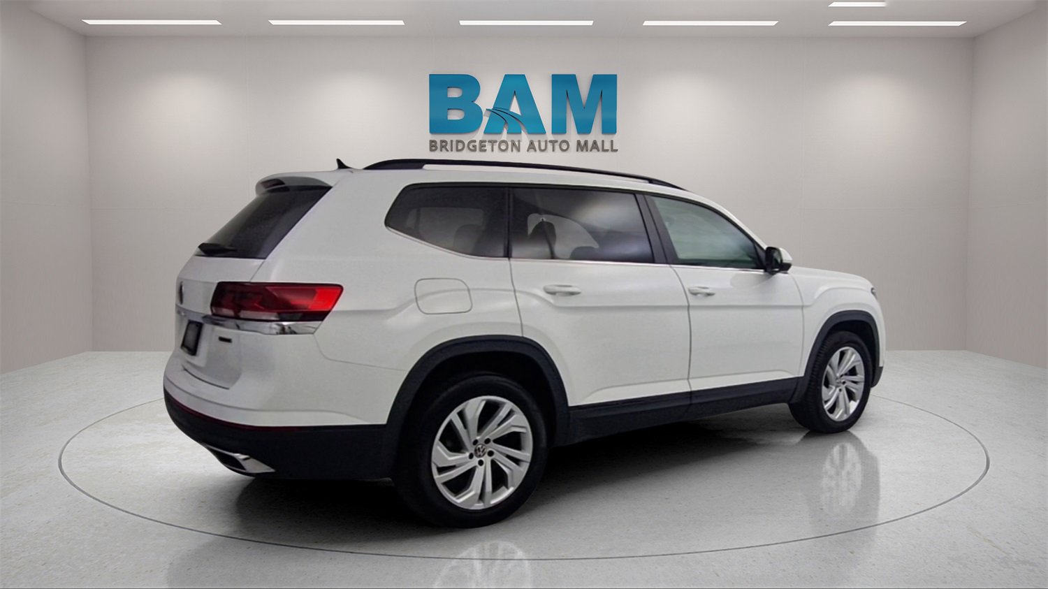 Used 2021 Volkswagen Atlas SE w/ Panoramic Sunroof Package image 7