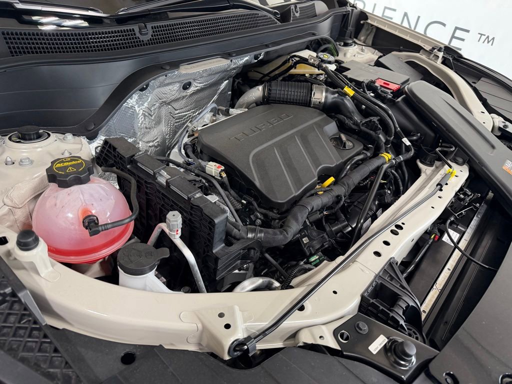 New 2026 Chevrolet Trax ACTIV w/ Sunroof Package image 3