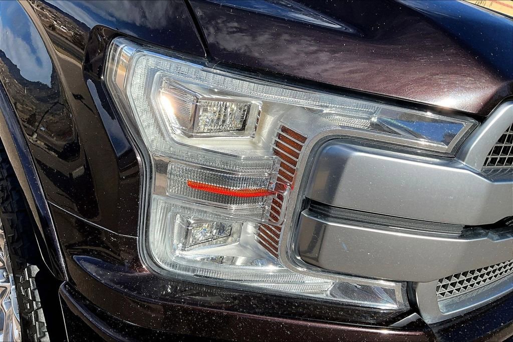 Used 2019 Ford F150 Platinum w/ Equipment Group 701A Luxury image 32