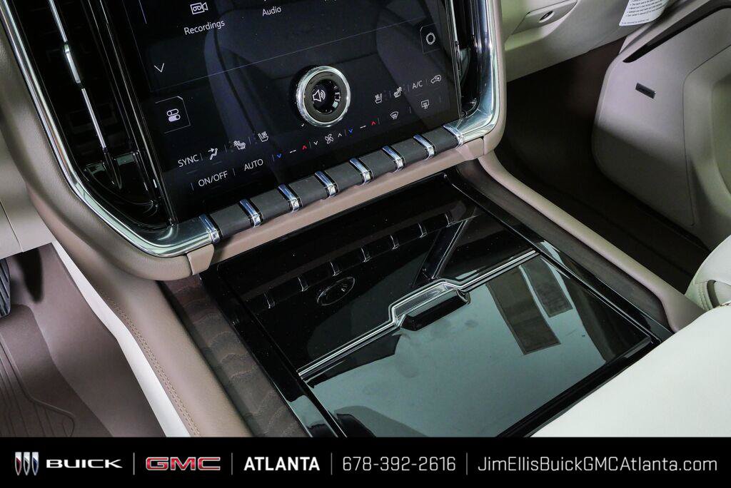 New 2026 GMC Yukon XL Denali w/ Sun & Power Step Package AWD/4WD image 28