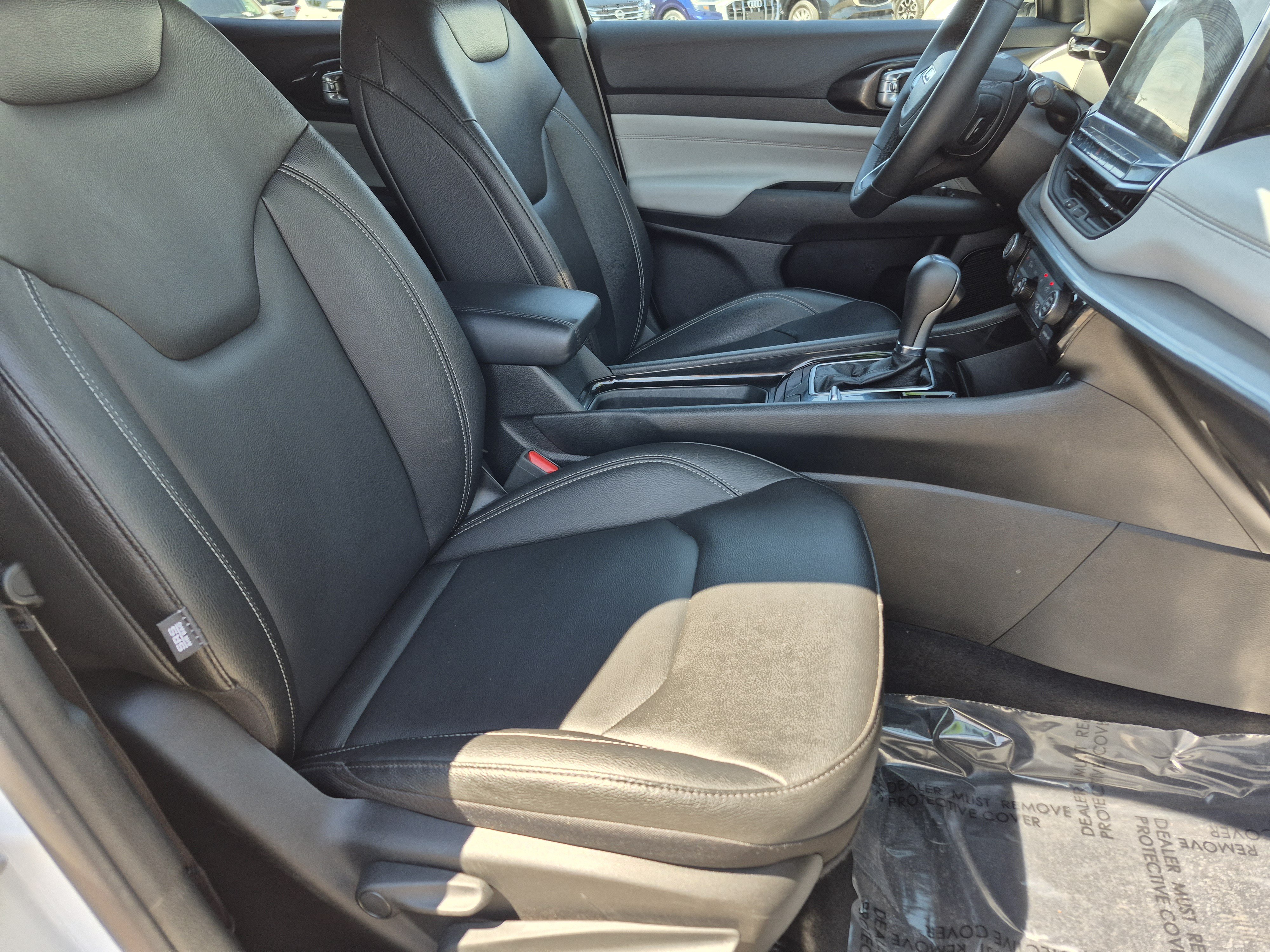 Used 2025 Jeep Compass Limited AWD/4WD image 21