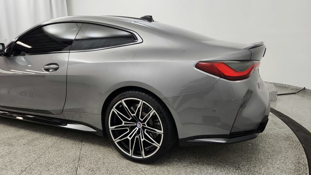 Used 2022 BMW M4 Coupe w/ M Driver's Package RWD image 17