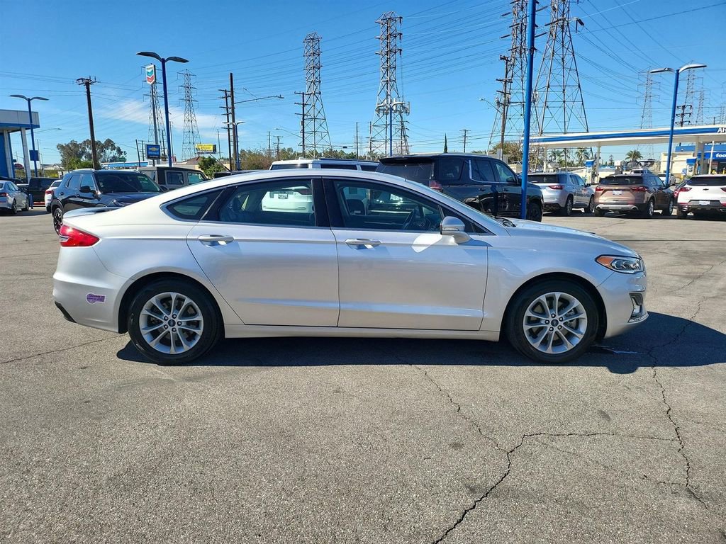 Used 2019 Ford Fusion Energi Titanium image 28