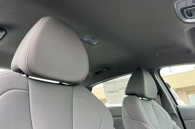 New 2026 Hyundai Elantra Hybrid FWD image 15