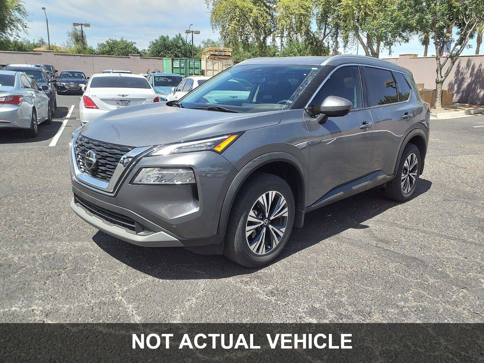 Used 2024 Nissan Rogue S FWD image 4