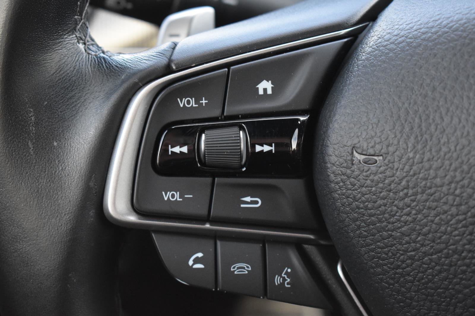 Used 2022 Honda Accord Sport image 7