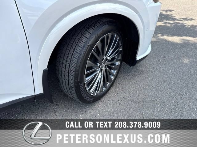 Used 2025 Lexus RX 350 w/ Convenience Package AWD/4WD image 11