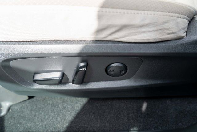 Used 2022 Nissan Pathfinder SV AWD/4WD image 21