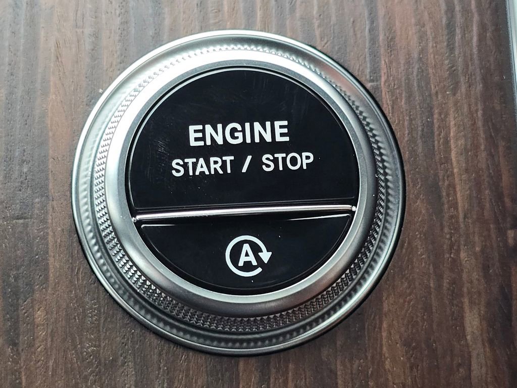 New 2026 Mercedes-Benz GLC 300 4MATIC image 35