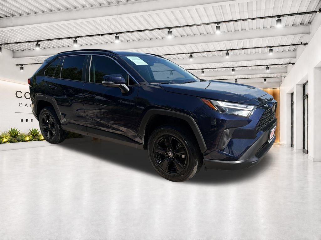 Used 2024 Toyota RAV4 XLE FWD image 1