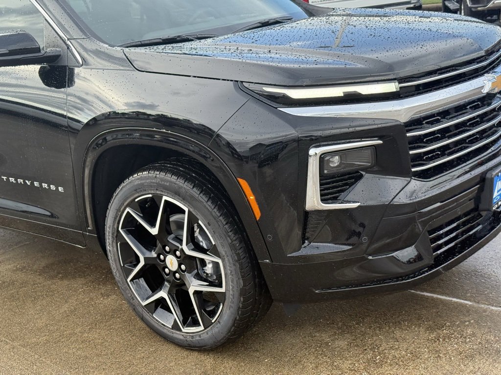 New 2026 Chevrolet Traverse High Country image 8