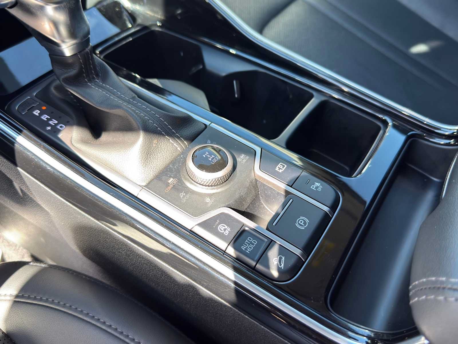 Certified 2023 Kia Sorento SX AWD/4WD image 16