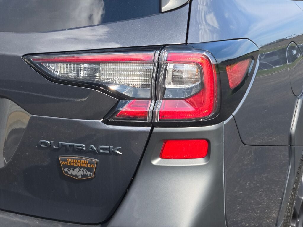 Certified 2024 Subaru Outback Wilderness AWD/4WD image 12