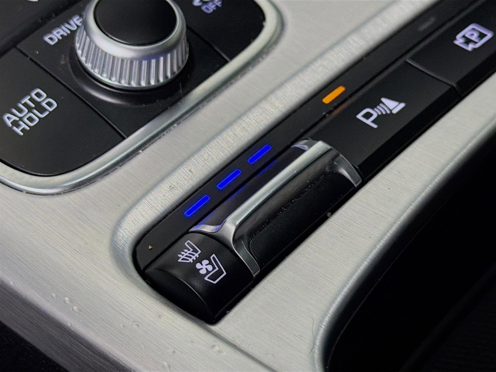 Certified 2023 Kia Stinger GT2 w/ Option Group 015 image 22