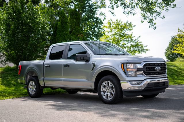 Used 2023 Ford F150 XLT RWD image 3