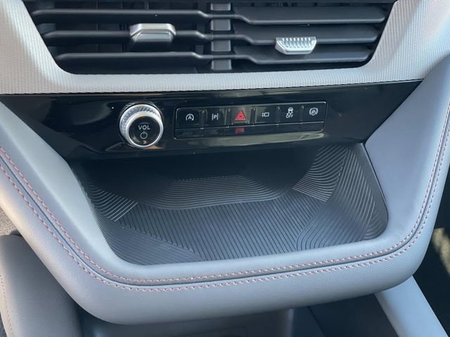 New 2026 Ford Explorer Active w/ Active Comfort Package image 13