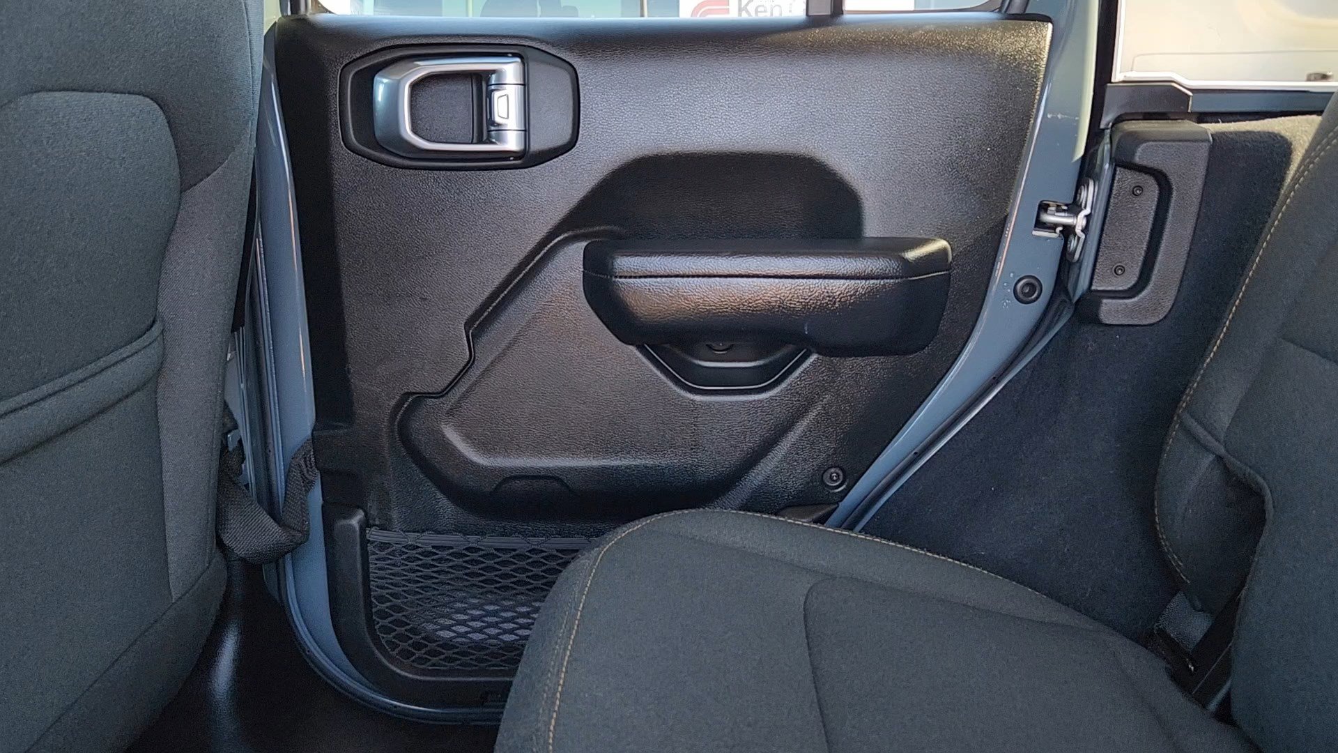 Used 2024 Jeep Wrangler Sport S image 16