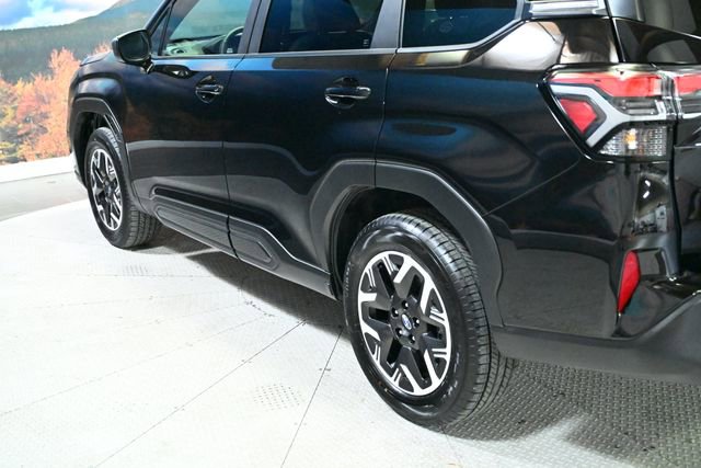 Certified 2026 Subaru Forester Premium image 8