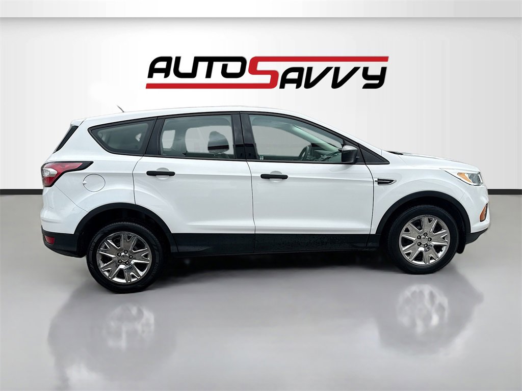 Used 2017 Ford Escape S image 8