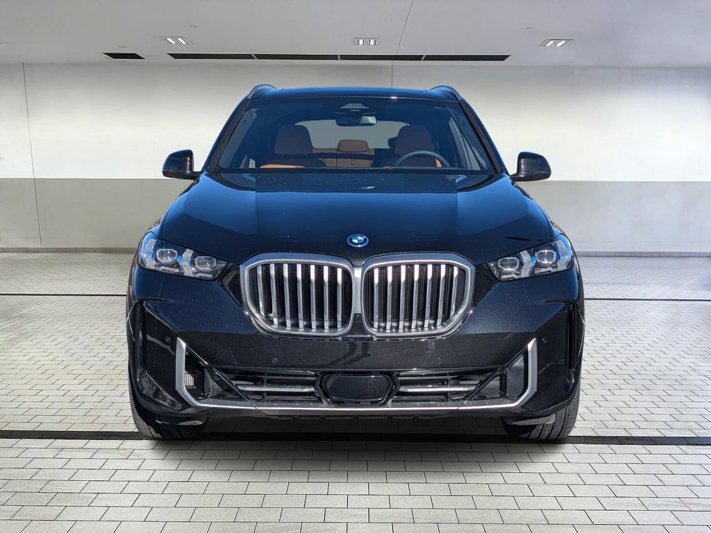 New 2026 BMW X5 xDrive50e w/ Premium Package image 8
