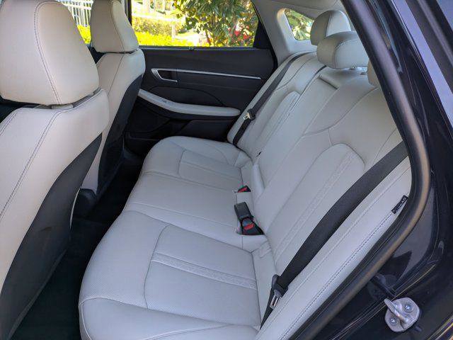 New 2024 Hyundai Sonata Limited FWD image 15
