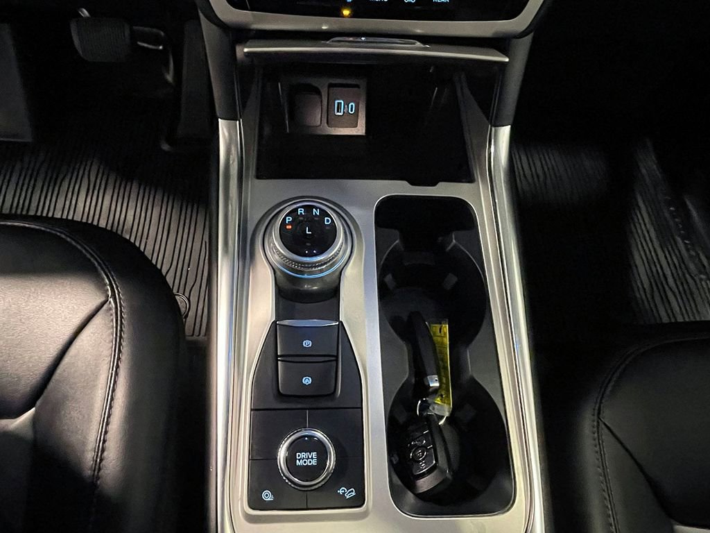 Used 2022 Ford Explorer XLT w/ Equipment Group 202A image 36