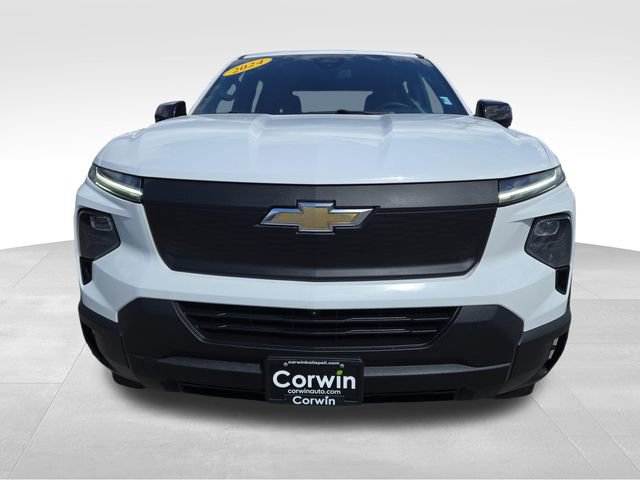 Used 2024 Chevrolet Silverado EV W/T image 4