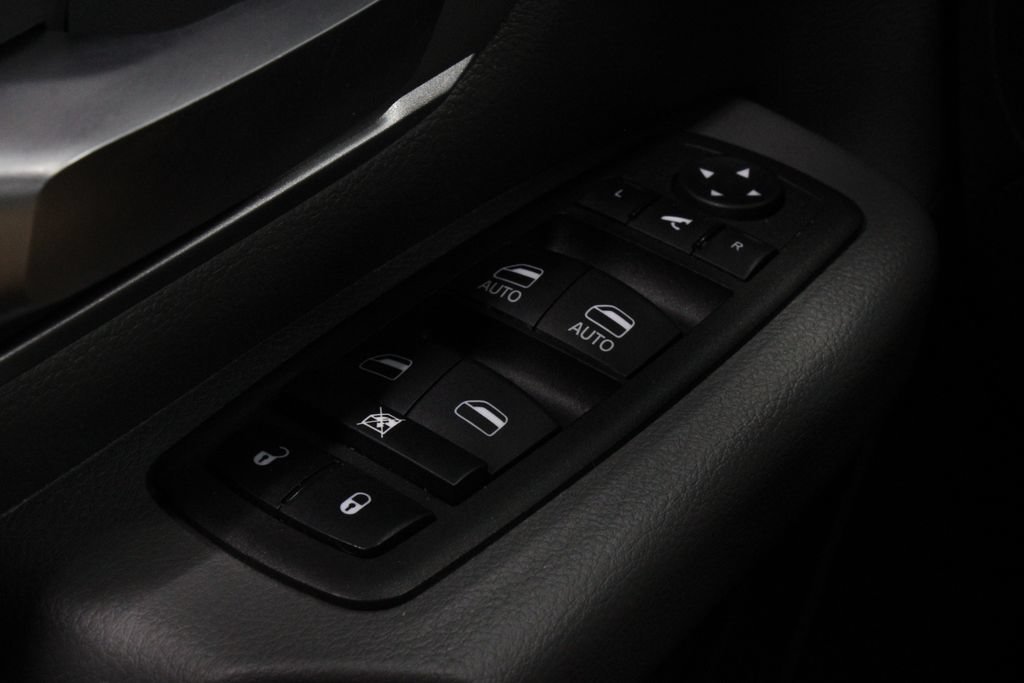 Used 2023 RAM 1500 Lone Star AWD/4WD image 25