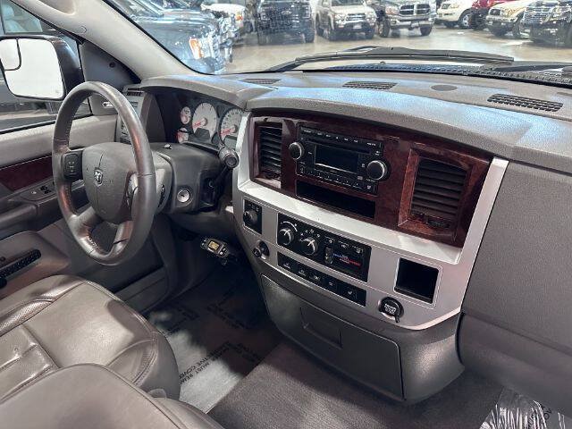 Used 2008 Dodge Ram 2500 Truck Laramie w/ Trailer Tow Group AWD/4WD image 13