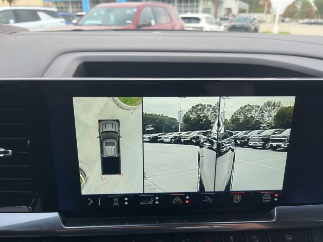 Used 2024 Chevrolet Silverado 1500 LTZ w/ LTZ Convenience Package II image 30