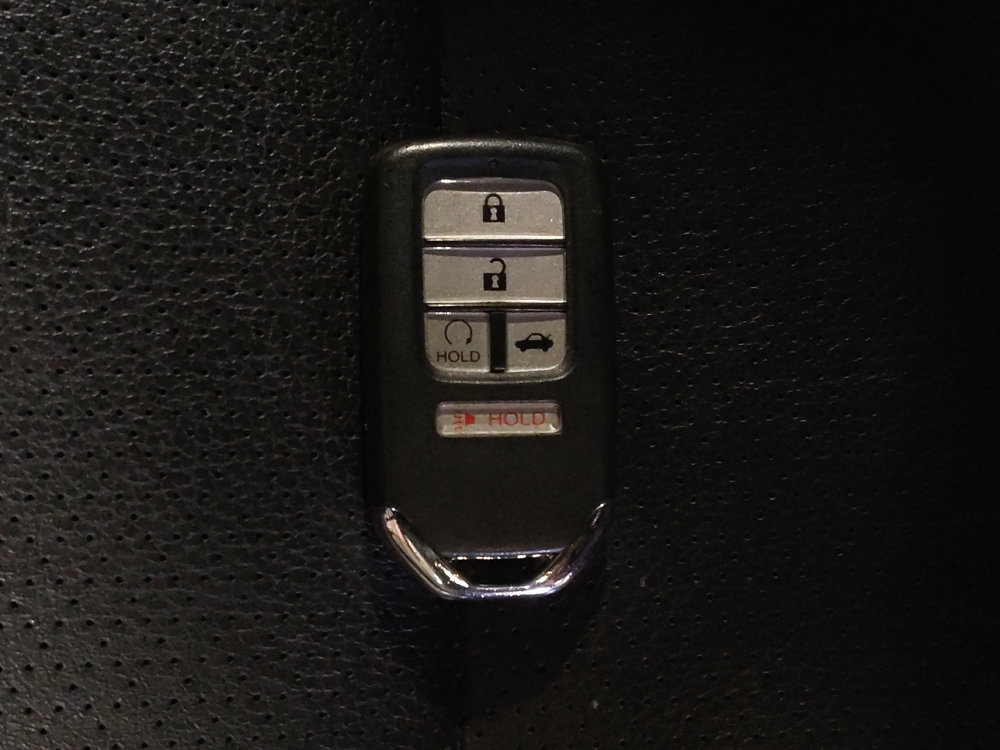 Used 2016 Honda Accord EX-L image 32