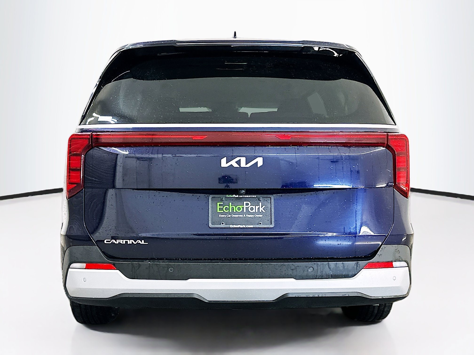 Used 2026 Kia Carnival FWD image 7