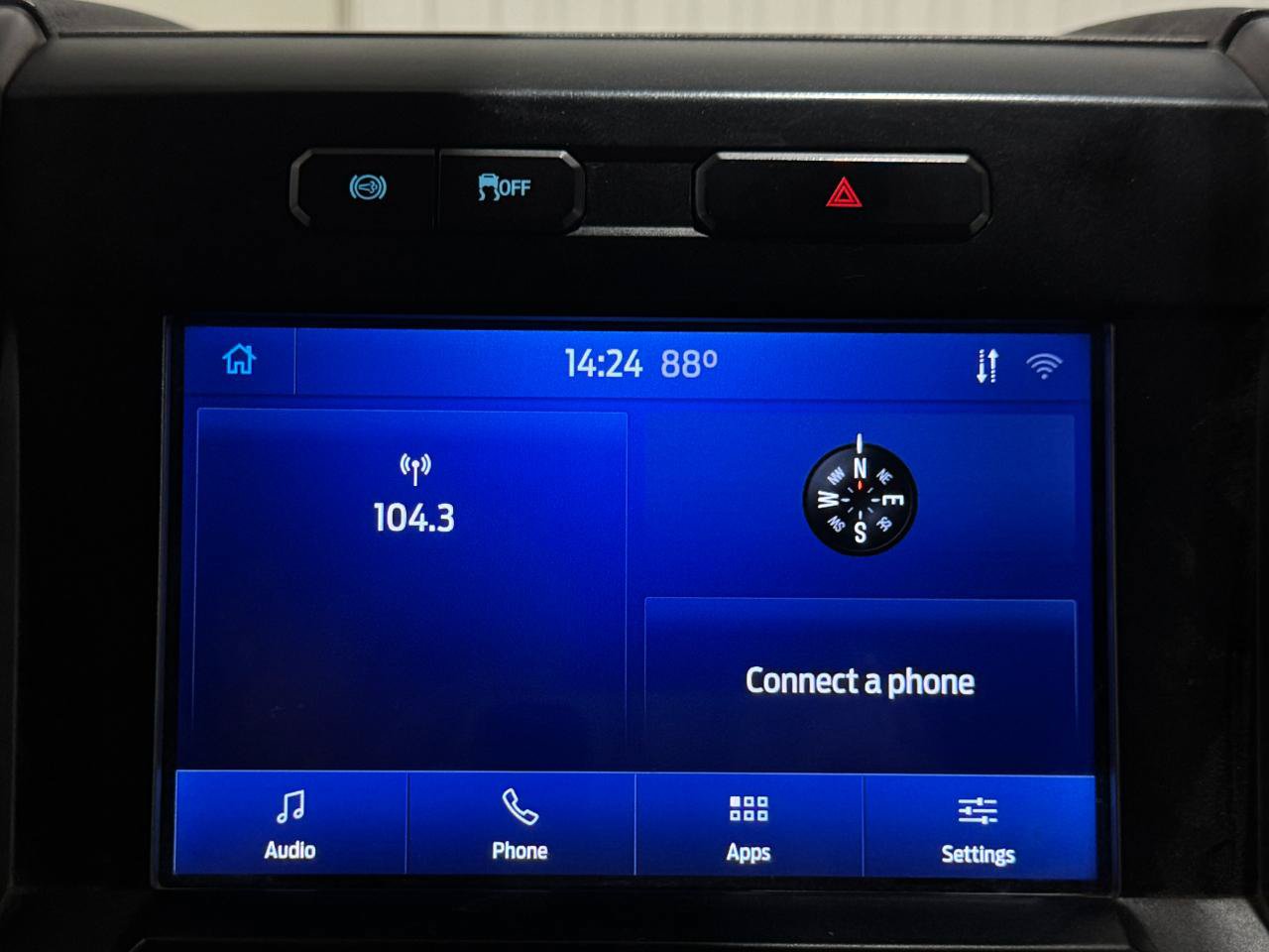 Used 2020 Ford F450 XLT AWD/4WD image 4