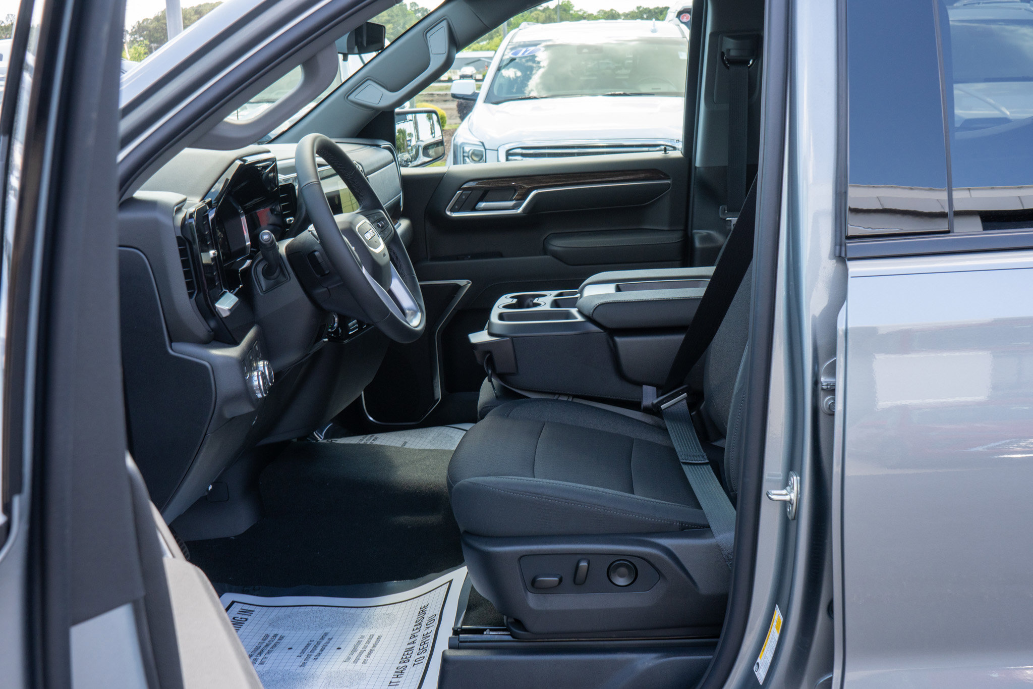 New 2026 GMC Sierra 1500 Elevation AWD/4WD image 17