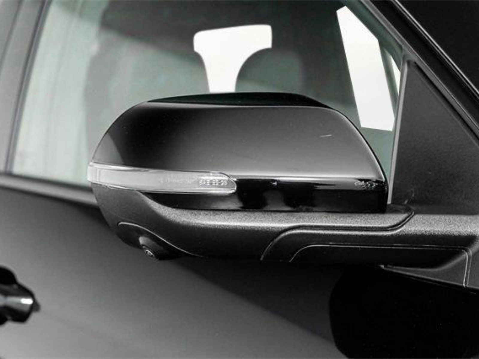 Used 2026 Chevrolet Traverse RS AWD/4WD image 98