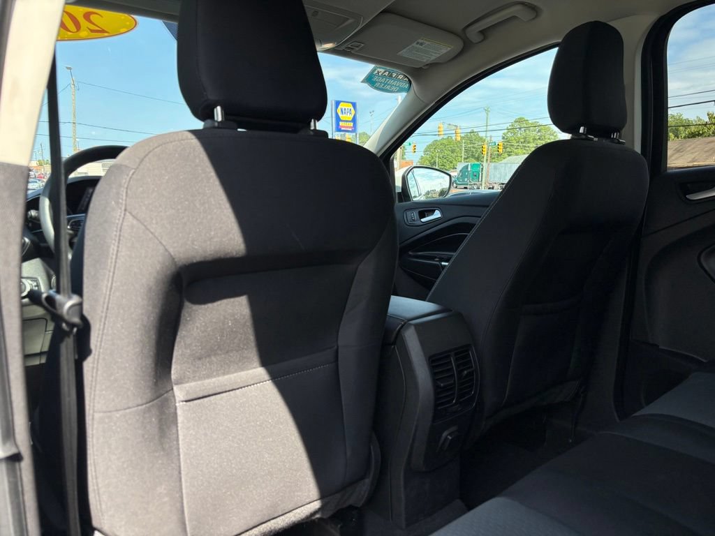 Used 2019 Ford Escape SE AWD/4WD image 21