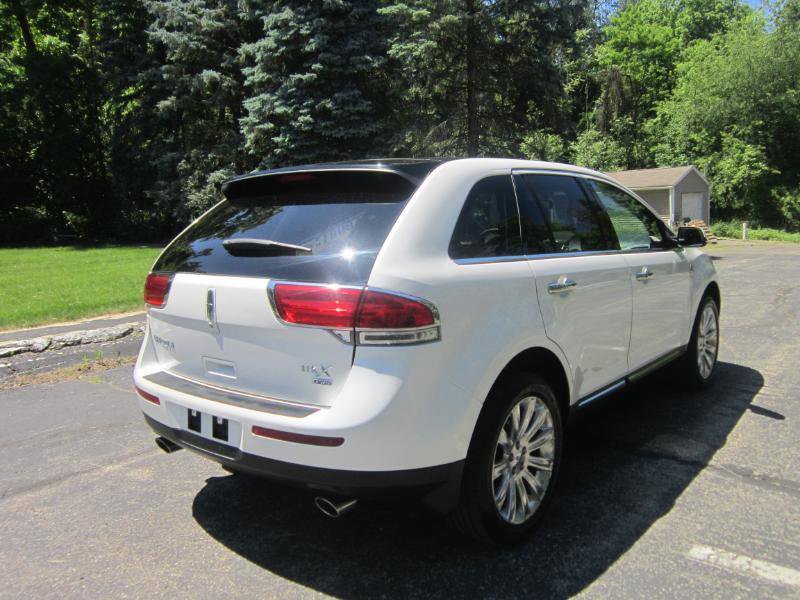 Used 2015 Lincoln MKX AWD w/ Equipment Group 102A image 21