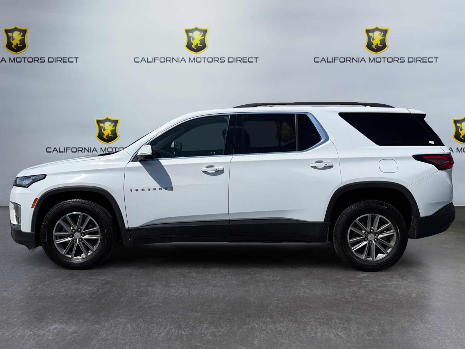 Used 2023 Chevrolet Traverse LT AWD/4WD image 2