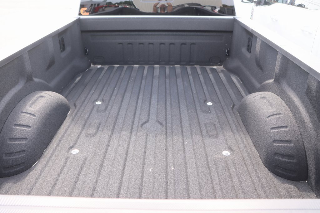 New 2025 Ford F350 King Ranch w/ Chrome Package image 9