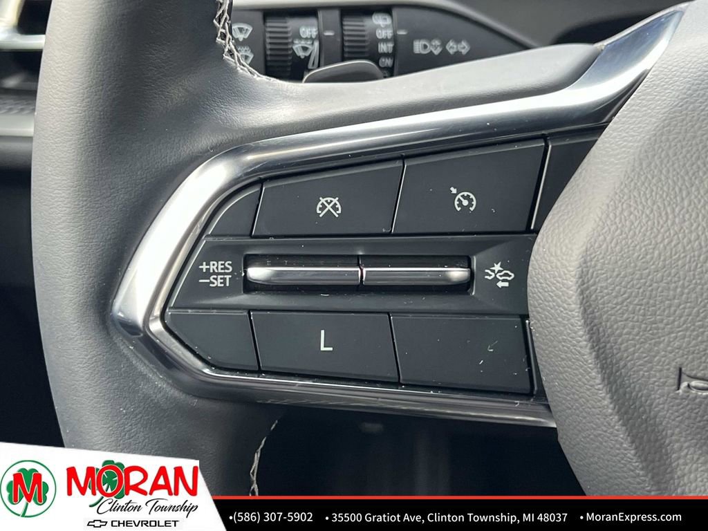 Used 2024 Chevrolet Traverse LT w/ Trailering Package image 24