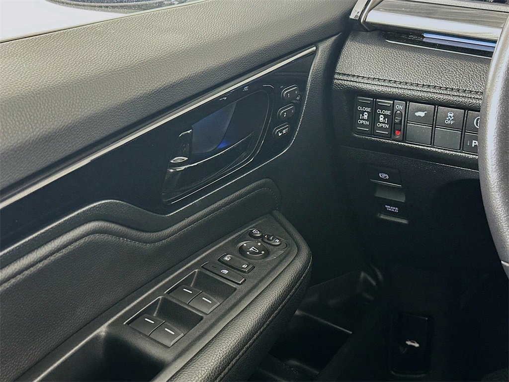 Certified 2024 Honda Odyssey Elite image 16