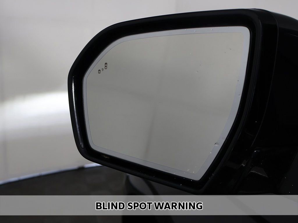 Used 2022 Ford Expedition Limited image 7