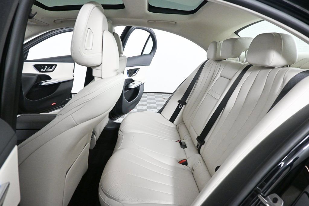 Certified 2025 Mercedes-Benz E 350 Sedan image 18